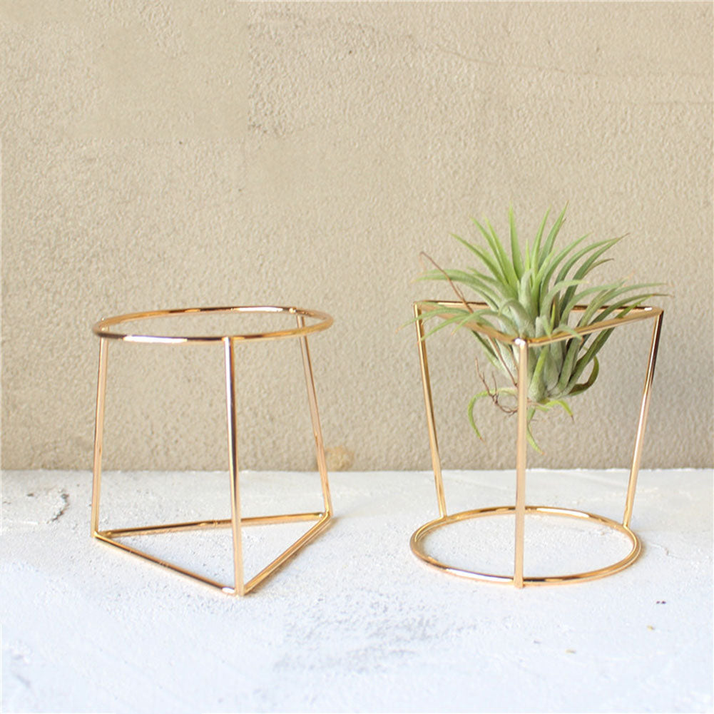 Air Plant Holder, Gold Geometric Tripod Stand