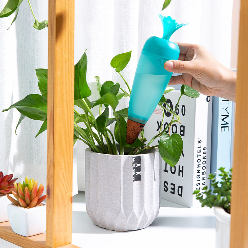Self-Watering Bulb with Terracotta Tip, 7.4 oz